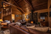 Perch - Chester Cbin: Cozy rustic cabin with AC! Pet Friendly