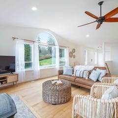 Perch - Seascape Summit: Oceanview 3BR/3BA, dog friendly, Quiet & Private!