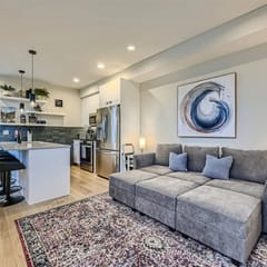 Perch - Wallingford Comfort: Cozy & Bright 2BR | Parking | Remote Work