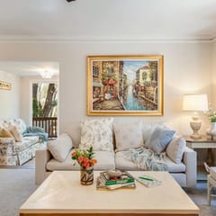 Perch - Brygger Cottage: Magnolia rambler & pet-friendly