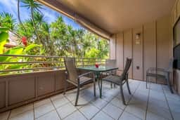 Perch - Maui condo: Pool, beach access, daily tranquility on lanai – an indulgent escape. - Image 4