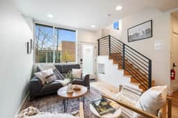 Perch - The Ashworth 67: Chic 3 BR North Queen Ann Retreat with Parking - Image 3