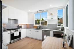Perch - Cozy 2BR home. Walk everywhere, park with ease, and surrounded by coffee shops and dining! - Image 4