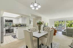 Perch - Garden Villa Retreat, DT Bellevue 2BR Free Parking - Image 4