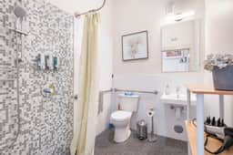 Cozy & Private Studio in the Heart of Fremont! - Image 4