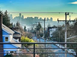 Perch - Wallingford Comfort: Cozy & Bright 2BR | Parking | Remote Work - Image 4