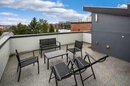 Perch - Centro Guesthouse A: 3 Bedroom | City Center | Pet - Image 4