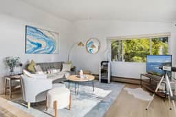 Perch - 2BR Waterfront Bluff | Sunset Views | Free Parking - Image 4