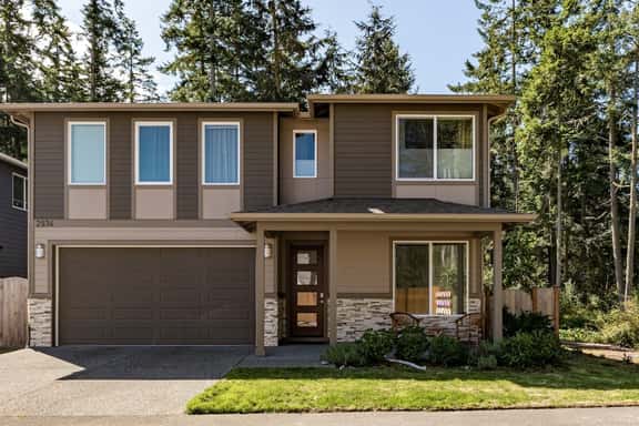Perch - Modern End-Unit Surrounded by Nature - Image 1