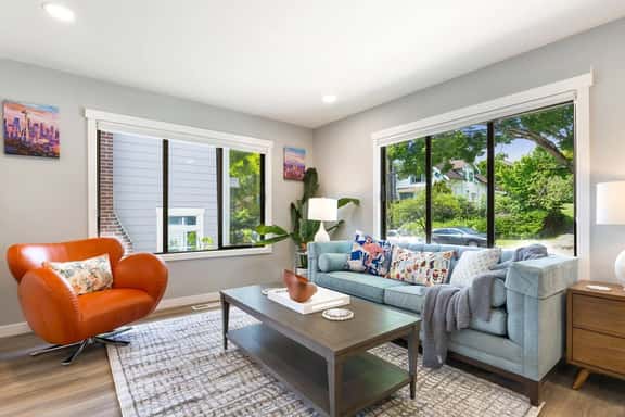 Perch - The Farmhouse: Walk to Lake Union! 3BR/3BA with Parking - Image 1