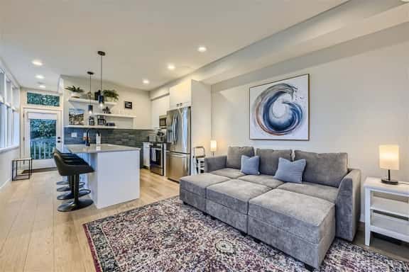 Perch - Wallingford Comfort: Cozy & Bright 2BR | Parking | Remote Work - Image 1