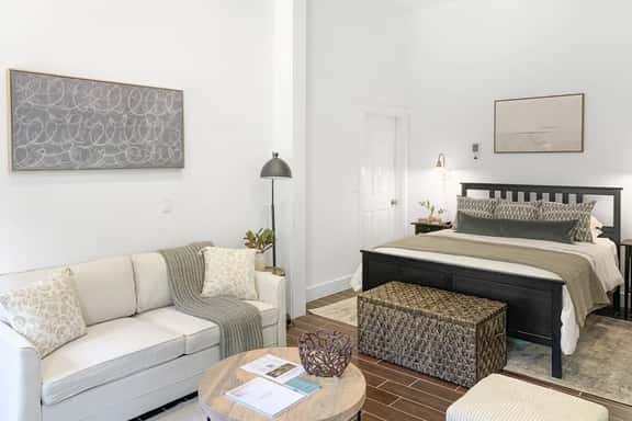 Perch - Baker's Acres: Tranquil Studio on View Property - Image 1