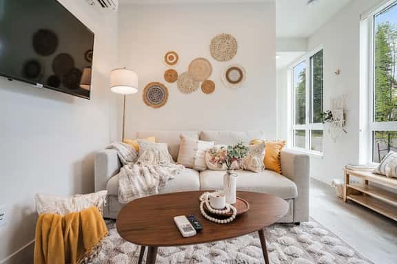 Perch - Urban Reflections 18: WS 97 | Cozy Home | Rooftop City View - Image 1
