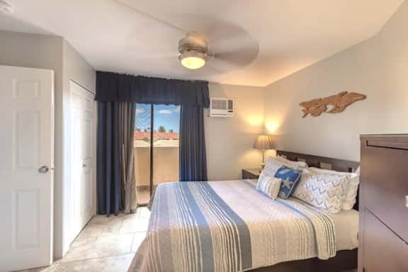 Perch - Ocean View 1BR Suite | Large Lanai | Maui Sunset - Image 1