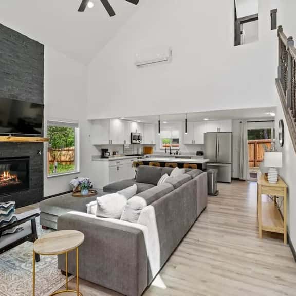 Perch - Forest Haven Hideaway – Hot Tub, Fire Pit & Adventure Near Mt. Rainier! - Image 1