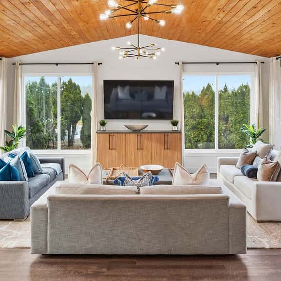 Perch - The Woodinville Wine Escape | Firepit + 4BR - Image 1