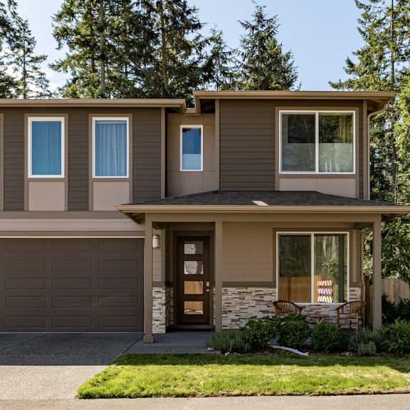 Perch - Modern End-Unit Surrounded by Nature - Image 1