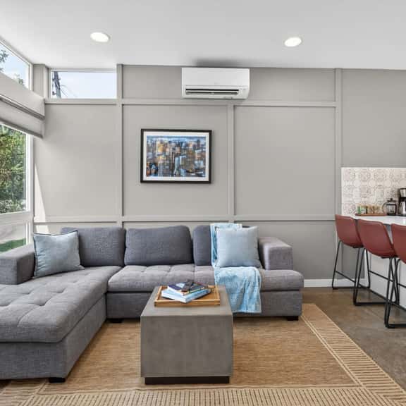 Perch - Capitol Luxe B | Prime Location in Cap Hill | Walk Score 93 - Image 1