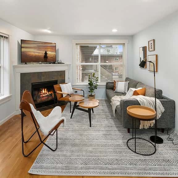 Perch - Aurora Abode: Walk to Space Needle | Pet & Family | Parking - Image 1