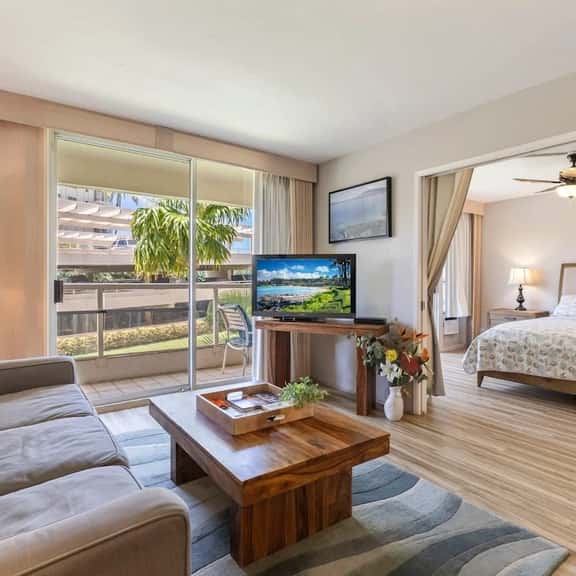 Perch - King Suite at Maui Banyan | Steps from the Beach | South Kihei Gem - Image 1