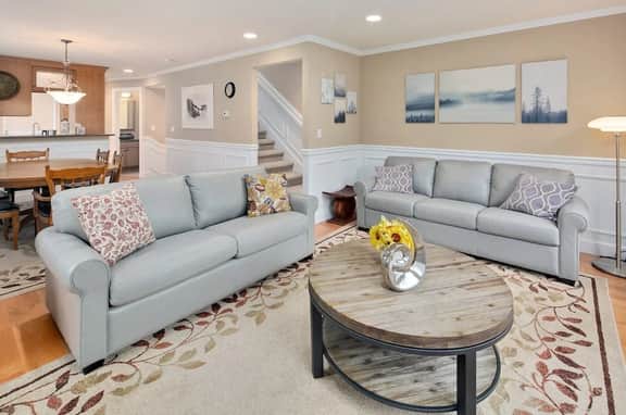 Perch - Cozy Ensuites: 3BR/3BA townhome with parking - Image 4