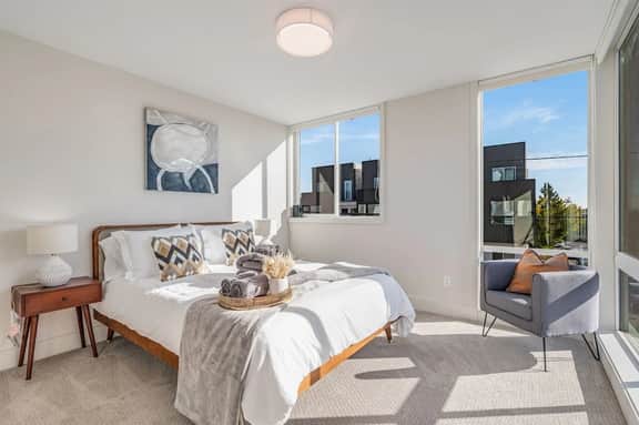 Perch - Dayton Dream: Cozy and Modern Home | Parking and City View - Image 3