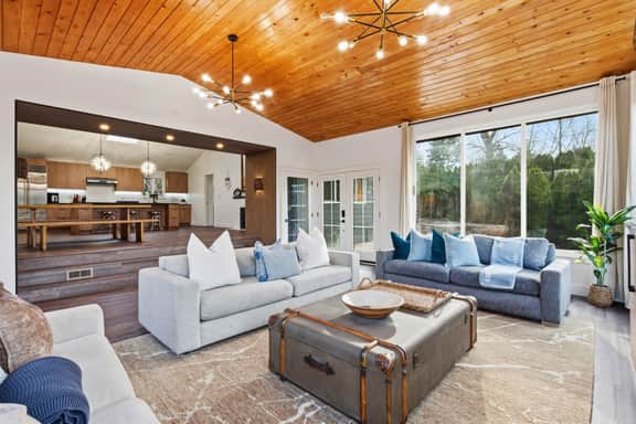 Perch - The Woodinville Wine Escape | Firepit + 4BR - Image 3