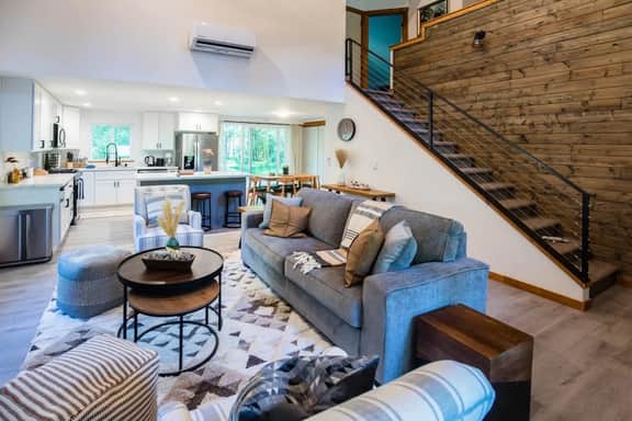 Perch - Modern & Tranquil 3BR Cabin - Image 3