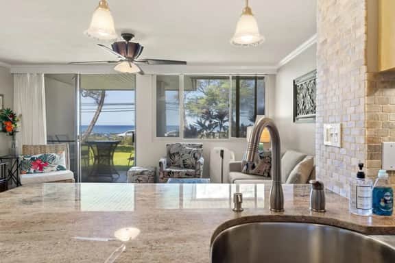 Perch - Kamaole Beach Club: Oceanview upgraded one bedroom, walk to beach - Image 3