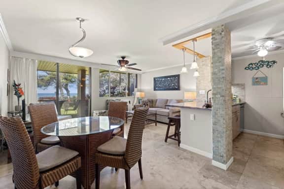 Perch - Kamaole Beach Club: Oceanview upgraded one bedroom, walk to beach - Image 2