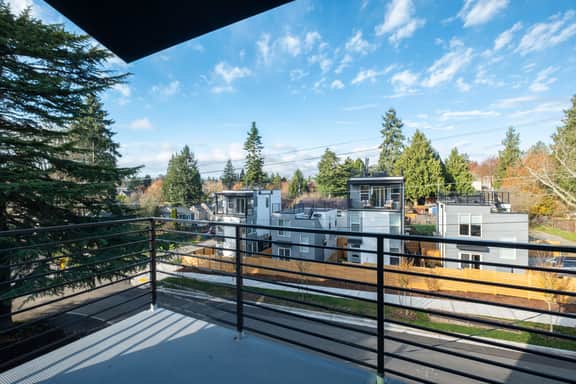 Perch - 3BR Charming Seattle Retreat w/Parking | Near Downtown - Image 4