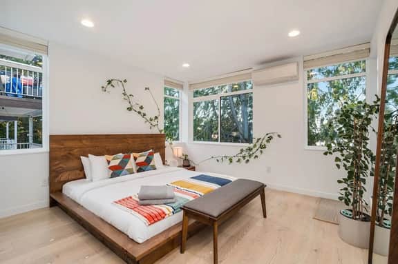 Perch - Belmont Boutique 4: Spacious Townhome w/Rooftop - Image 3