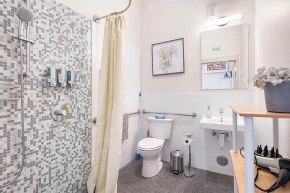 Cozy & Private Studio in the Heart of Fremont! - Image 4