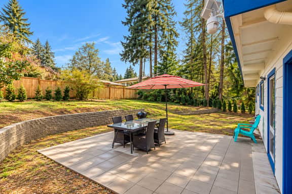 Perch - 3BR Bellevue Comfort: Parking + Pet Friendly - Image 2