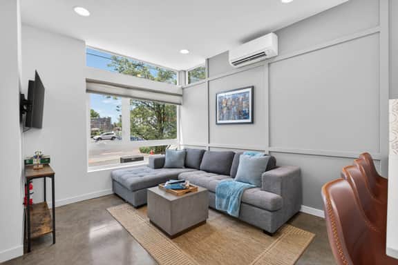 Perch - Capitol Luxe B | Prime Location in Cap Hill | Walk Score 93 - Image 5