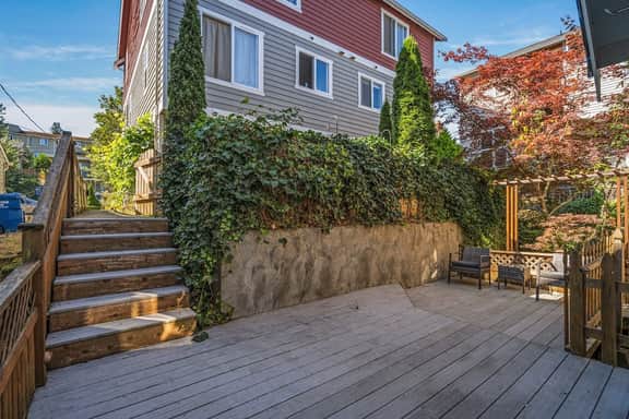 Perch - Walk to Lake Union! Spacious 3BR/3.5BA w/ Garage - Image 3