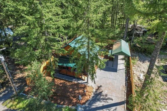 Perch - Cozy Forest Haven Cabin w/ Private Hot Tub - Image 5