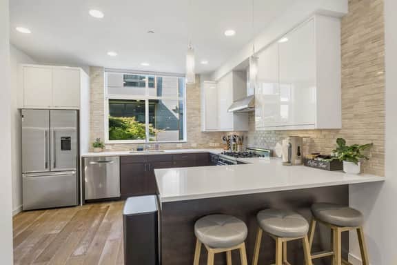 Perch - Walk to Space Needle | 3BR/2BA Home w Parking! - Image 5