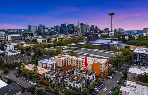 Perch - Walk to Space Needle | 3BR/2BA Home w Parking! - Image 2