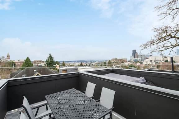 Perch - Marion Manor 16: Modern Townhome 10 mins from Seattle U & Swedish - Image 4