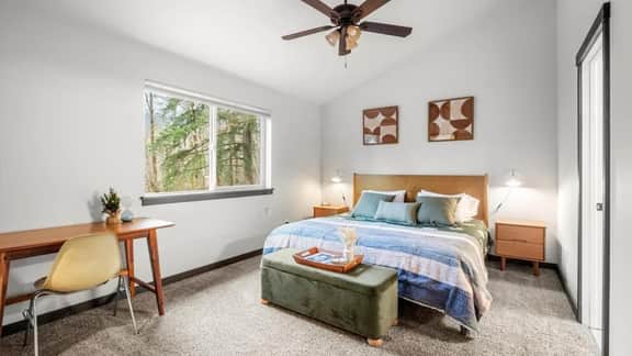 Perch - Skatecreek Cabin: Midcentury Vintage Cabin w/ Hot Tub & Fire Pit! - Image 4