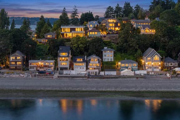 Perch - Waterfront Cabana | Puget Sound & Rainier Views - Image 5
