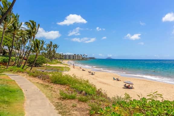 Perch - King Suite at Maui Banyan | Steps from the Beach | South Kihei Gem - Image 3
