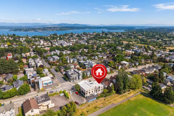 Perch - Central District Home w/AC - Walk to Parks & Transit | Judkins Park - Image 2