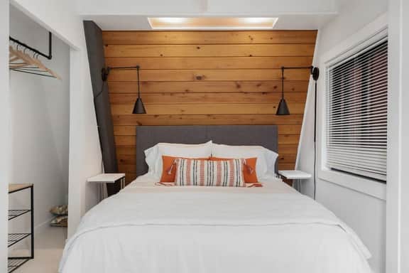 Perch - Shorewood A-Frame: Dream Whidbey Getaway - Image 4